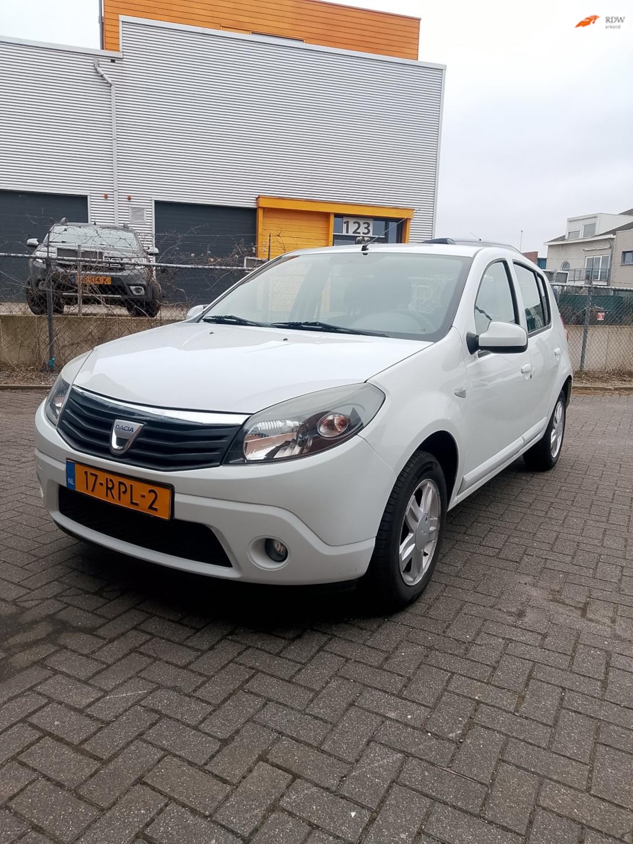 Dacia Sandero - 1.2 Blackline 1.2 Blackline - AutoWereld.nl