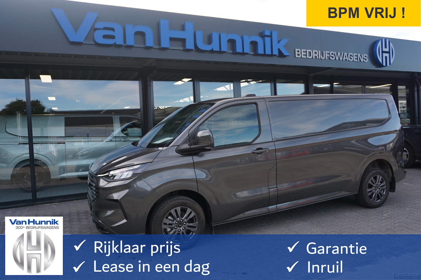 Ford Transit Custom - 300L 150PK Limited BPM VRIJ!! Navi, Cam, Adap. Cruise, 17" LM, Trekhaak!! NR. A178 - AutoWereld.nl