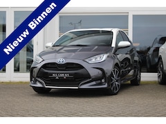 Toyota Yaris - 1.5 Hybrid Executive Bi-tone kleur I Leder I Head up I Applecarplay I LED koplampen