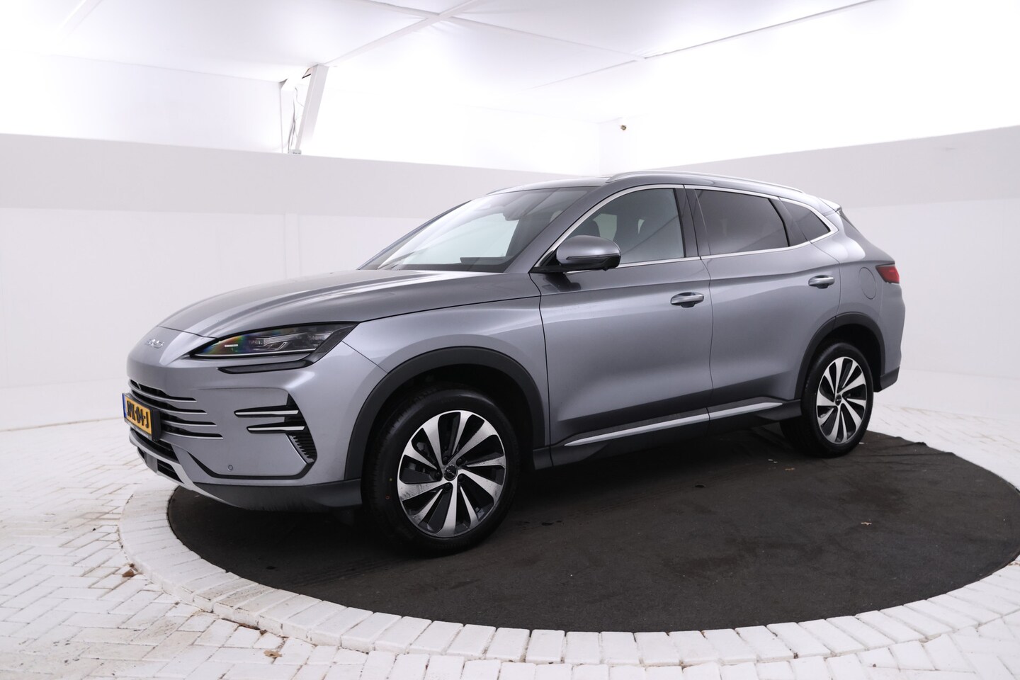 BYD Seal U - 1.5 DM-i FWD Boost plug in hybrid, fabrieksnieuw! - AutoWereld.nl