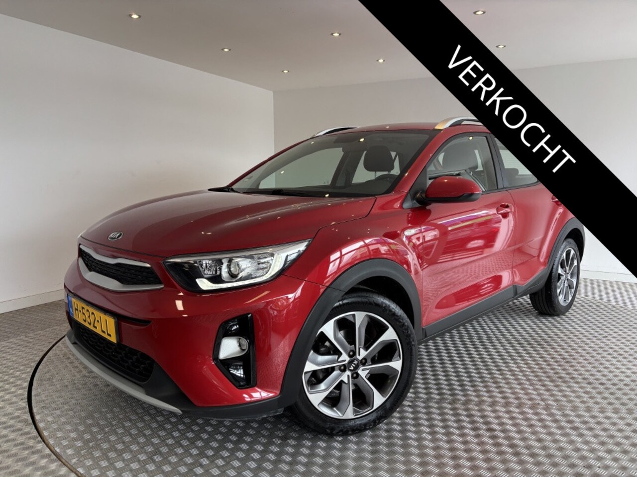 Kia Stonic - 1.0 T-GDi DynamicLine Camera, Apple / Android - AutoWereld.nl