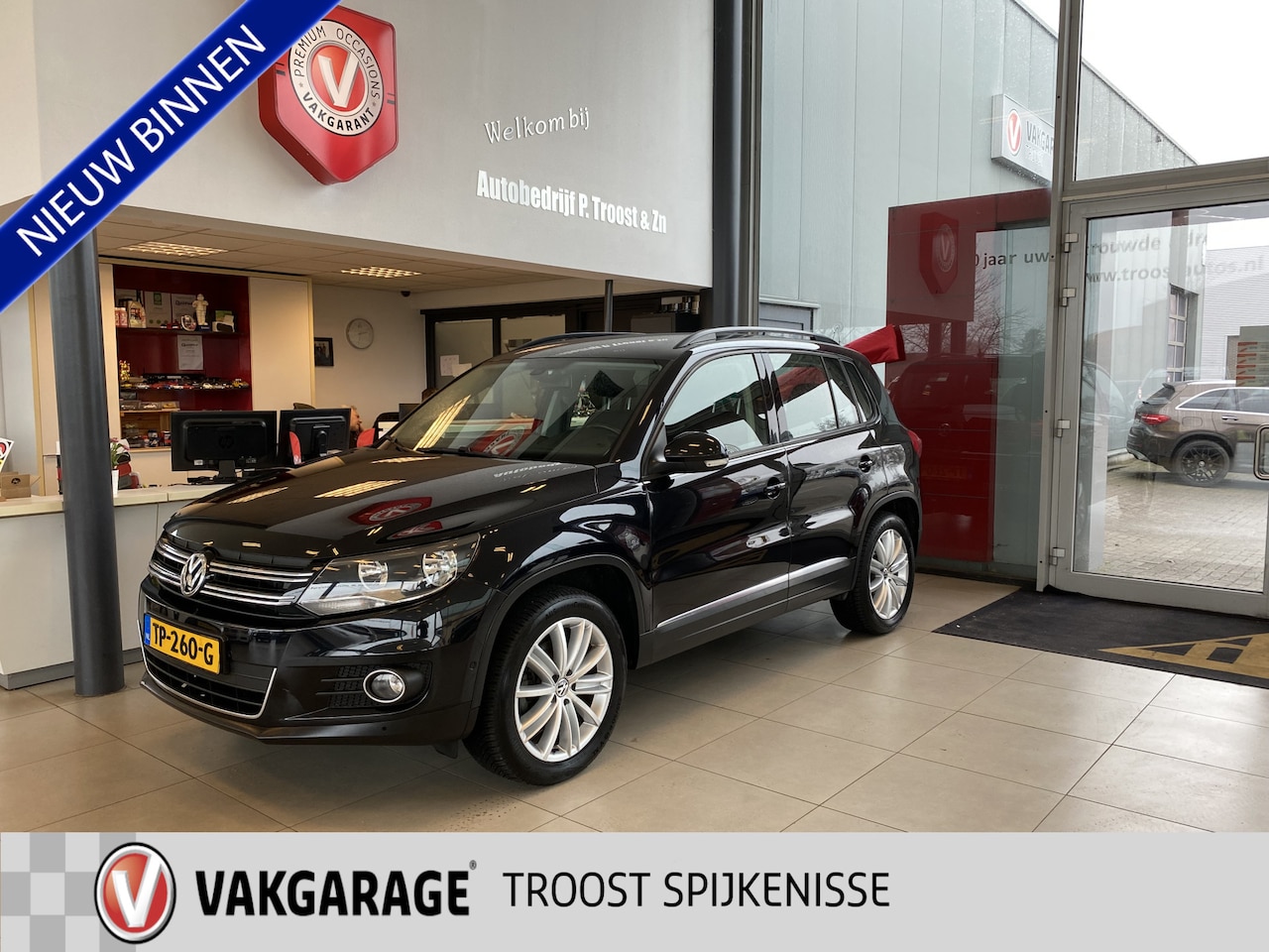 Volkswagen Tiguan - 2.0 TSI Sport&Style 4Motion,Automaat,Navigatie,Achteruitrijcamera,Spraakbediening,Trekhaak - AutoWereld.nl