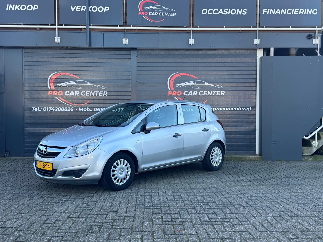 Opel Corsa - 1.2-16V '111' Edition AIRCO|EL.RAMEN|LMV|APK - AutoWereld.nl