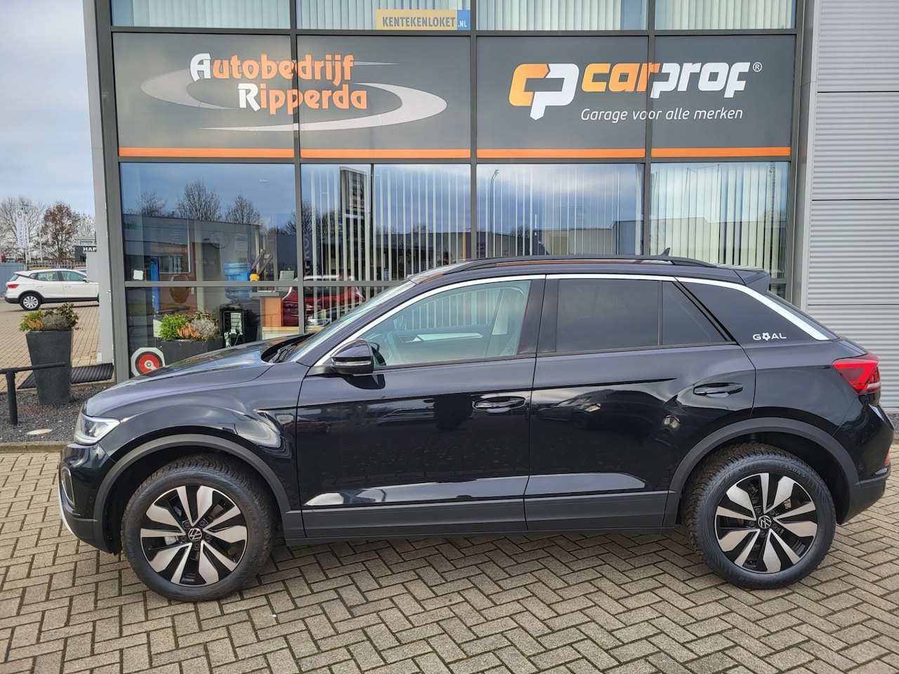 Volkswagen T-Roc - 1.5 TSI GOAL - AutoWereld.nl