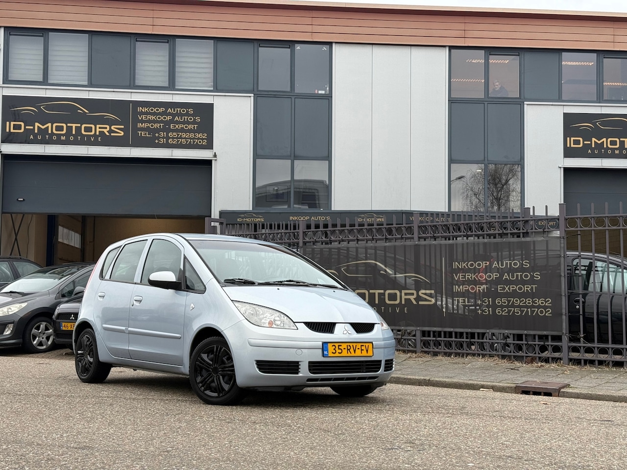 Mitsubishi Colt - 1.3 Invite automaat airco nap apk cruise - AutoWereld.nl