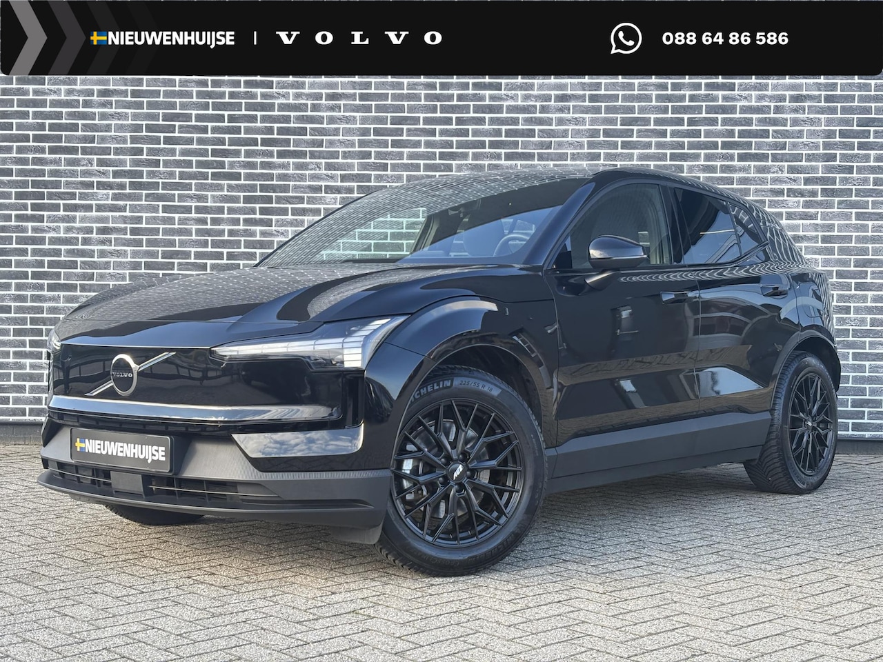 Volvo EX30 - Single Motor Core 51 kWh | Verwarmbare Voorstoelen en Stuurwiel | Extra getint glas achter - AutoWereld.nl