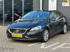 Volvo V40 - 1.6 D2 Summum/NAVI/LEDER/NL-AUTO NAP/STOELVERWARMING