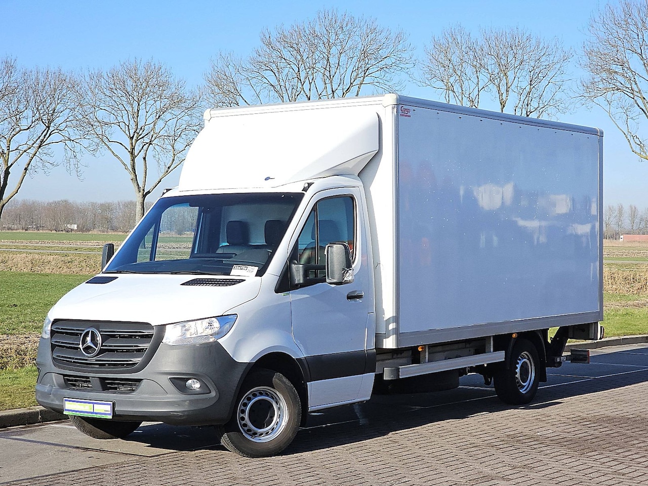 Mercedes-Benz Sprinter - 316 2.2 CDI Bakwagen Laadklep Airco Spoiler Zijdeur CruiseControl 163Pk 3-Zits/ Leer Euro6 - AutoWereld.nl