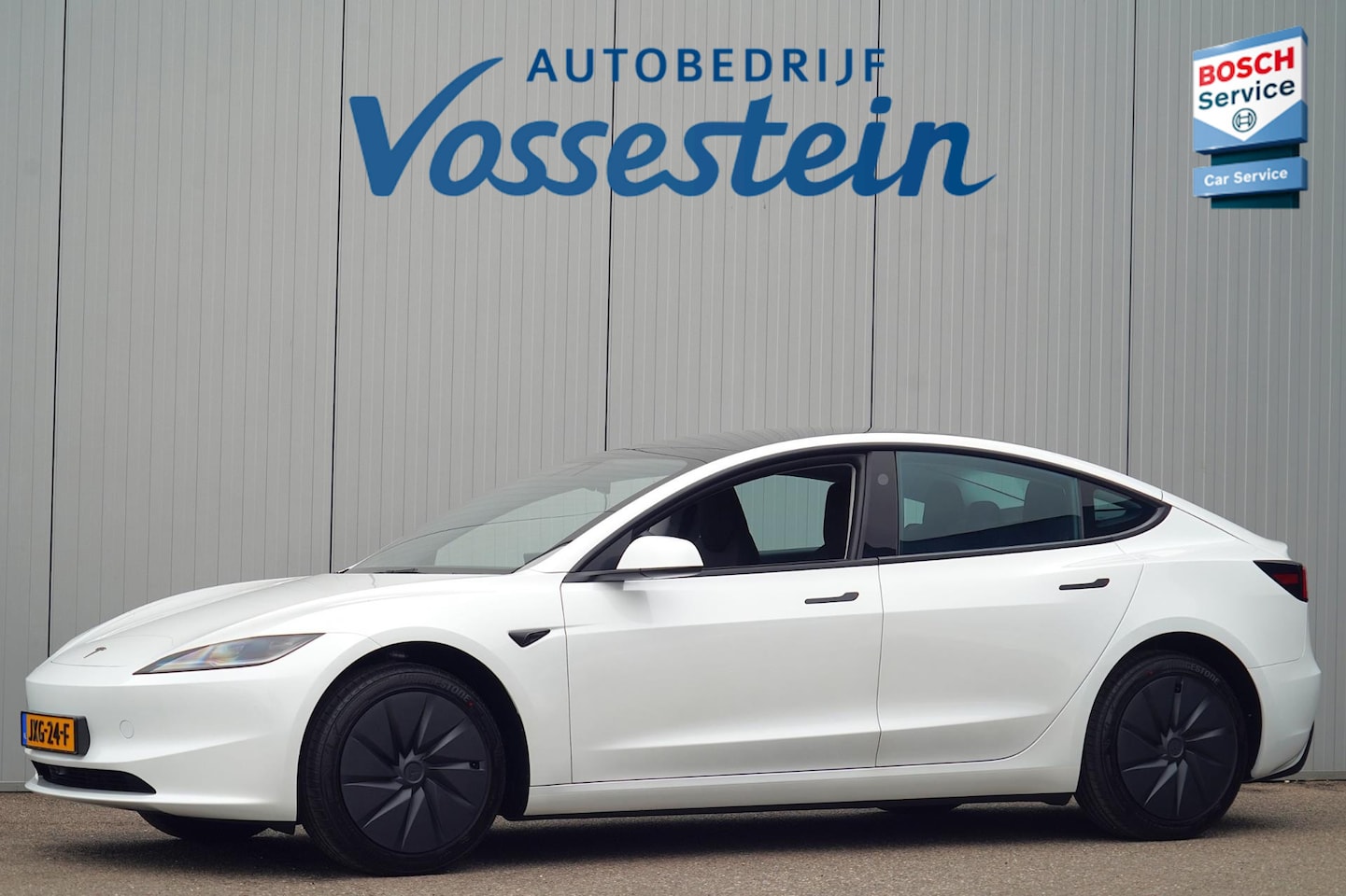 Tesla Model 3 - RWD 60 kWh / Nieuw! / Incl. BTW / Pano / Stuurverw. / Elek. Klep / 360 camera / Pearl Whit - AutoWereld.nl