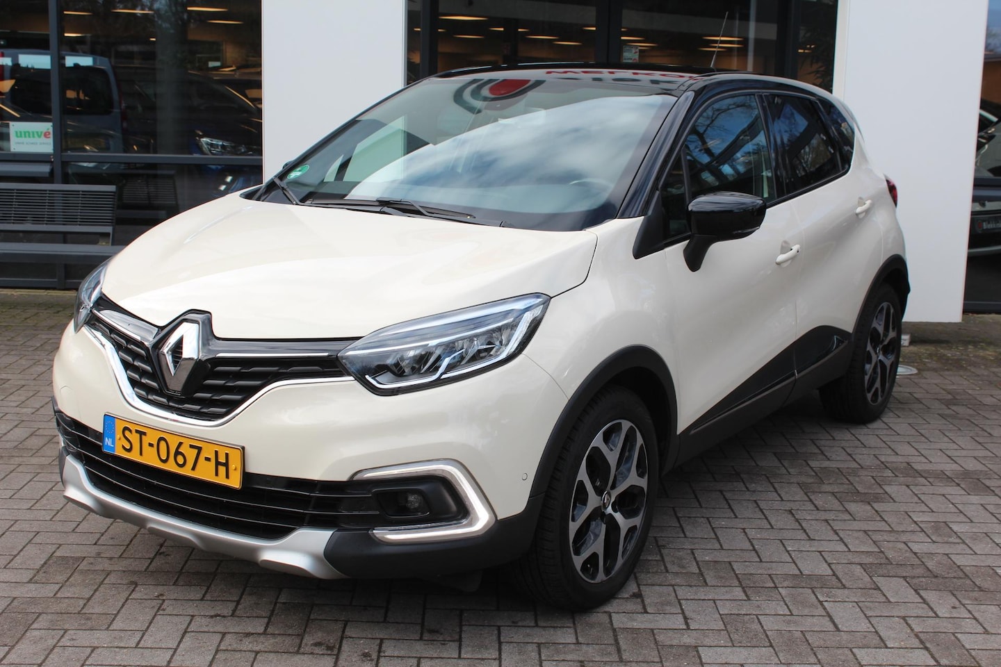 Renault Captur - 0.9 TCe Intens Nieuwe distributie ketting, Trekhaak - AutoWereld.nl