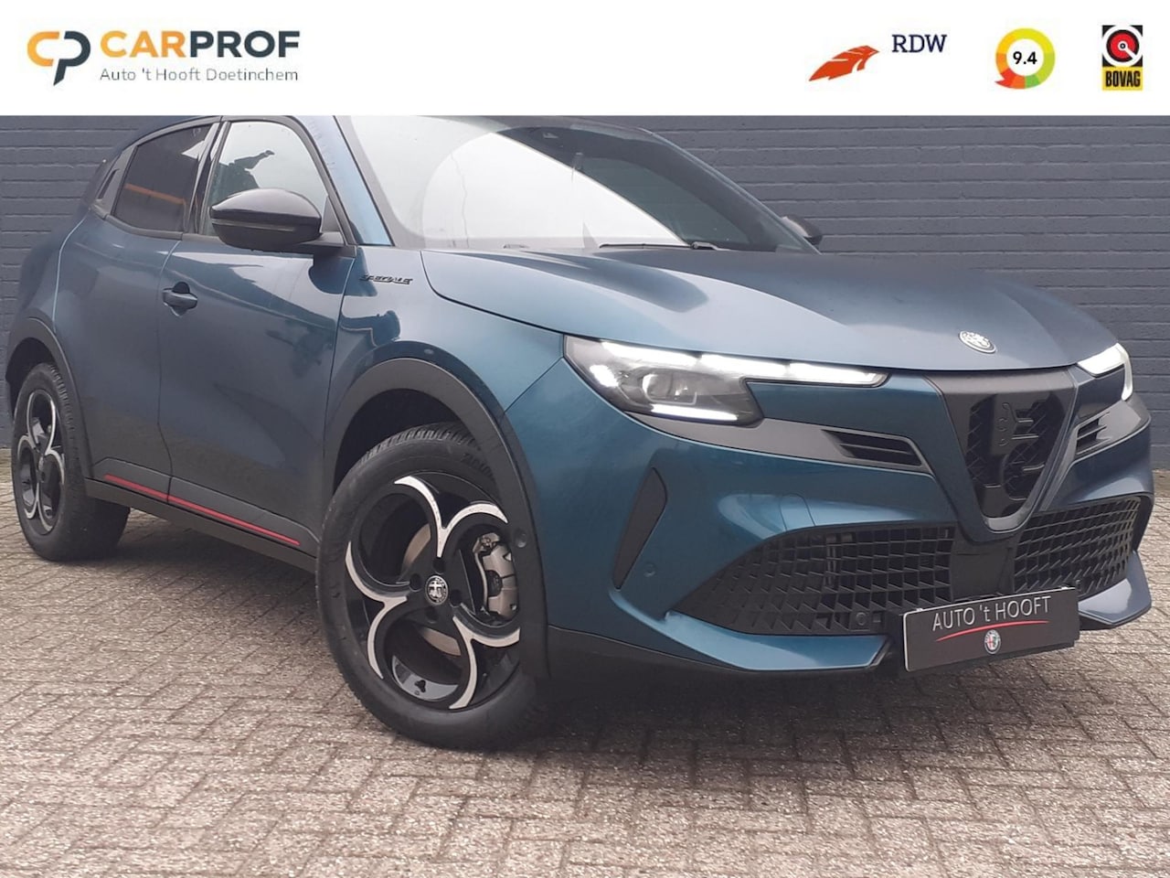 Alfa Romeo Junior - 1.2 Turbo 145pk Hybrid Ibrida Speciale Sabelt-Sportstoelen/Panorama-Schuif-Kanteldak/Pack- - AutoWereld.nl