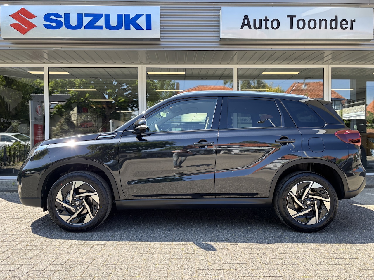 Suzuki Vitara - Style 1.4 Boosterjet Smart Hybrid/Panoramadak - AutoWereld.nl