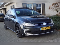 Volkswagen Golf - GTE 1.4 TSI Hybride (204pk) DSG Pano/Leer/Navi Pro/ACC/Camera/19 inch