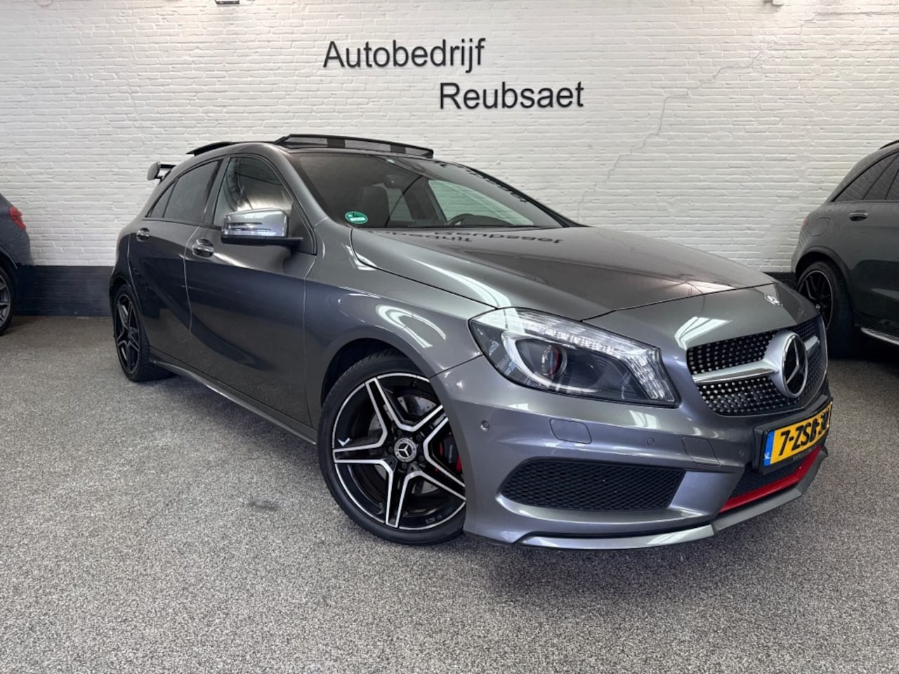 Mercedes-Benz A-klasse - 250 Sport A45 Look Panodak Leder Clima Navi Cruise Incl Garantie - AutoWereld.nl