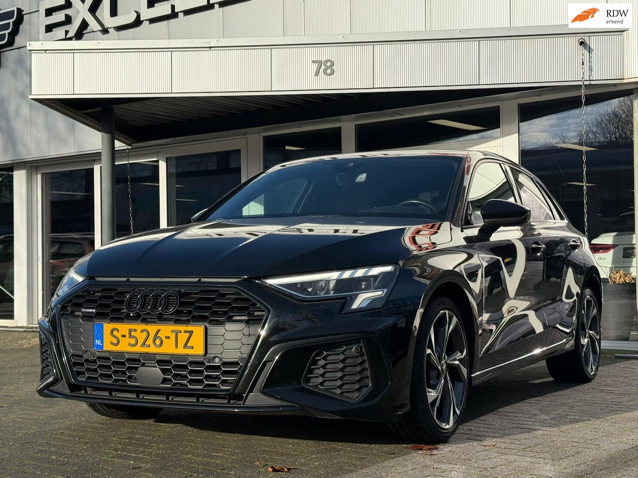 Audi A3 Sportback - 35 TFSI Edition | Navigatie | Leder - AutoWereld.nl