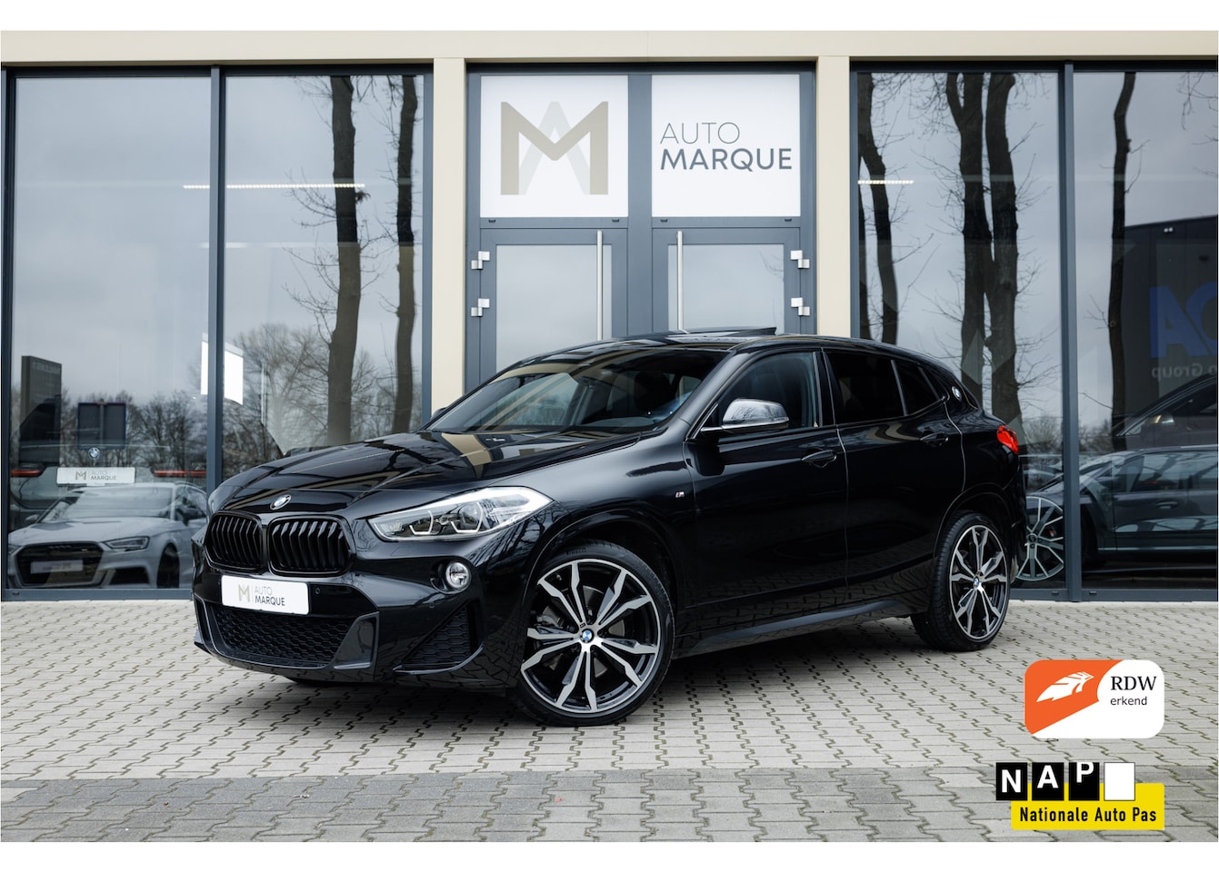BMW X2 - sDrive20i Aut. High Executive | M Sportpakket | 20" LM Velgen | Panoramadak | Harman Kardo - AutoWereld.nl