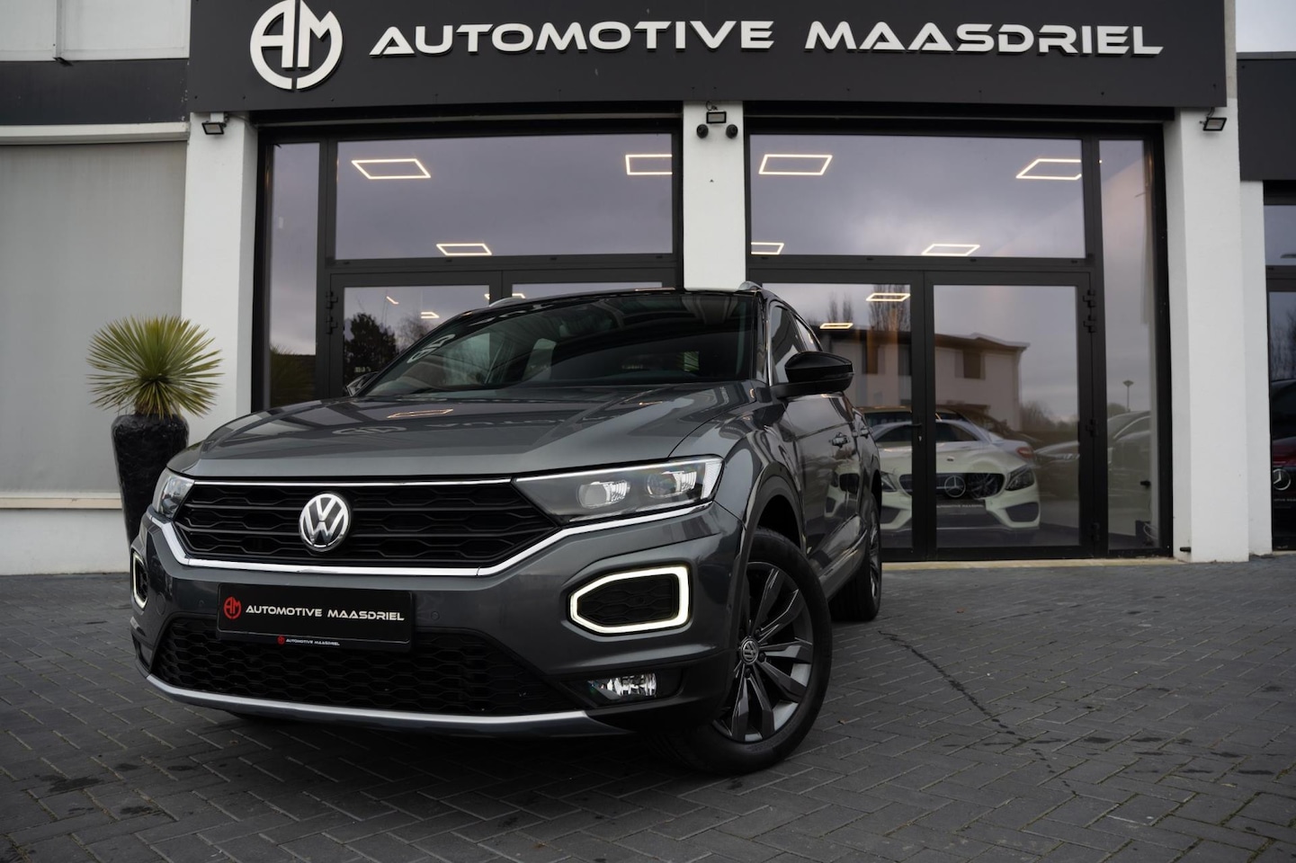 Volkswagen T-Roc - 1.5 TSI Sport|Automaat| - AutoWereld.nl