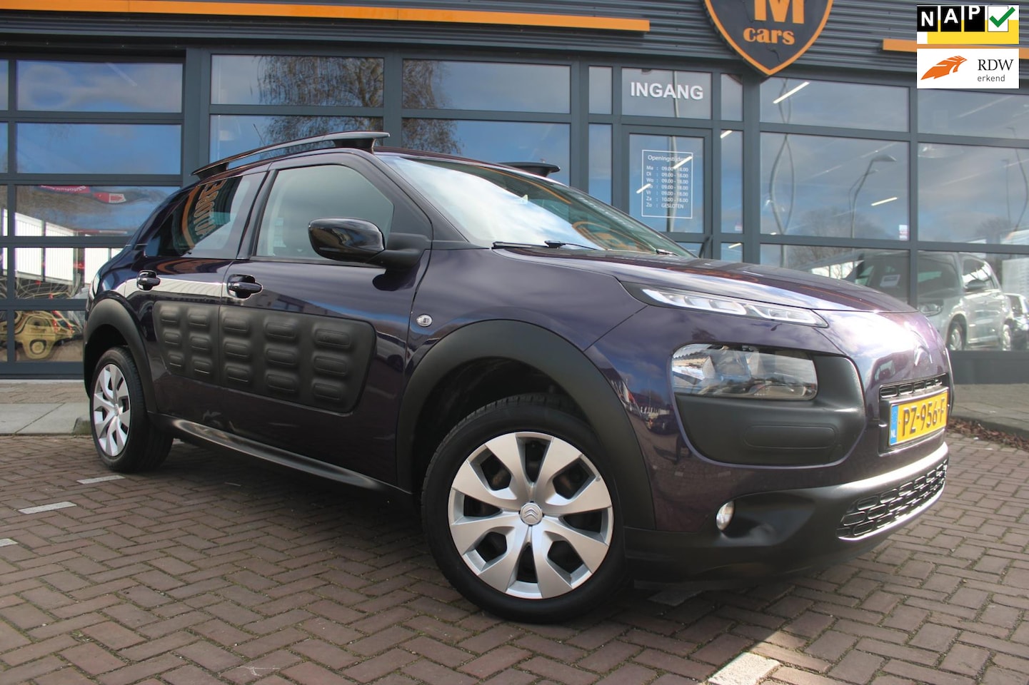 Citroën C4 Cactus - 1.2 PureTech Business | Automaat | PDC | Navi | Cruise | - AutoWereld.nl