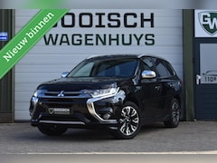 Mitsubishi Outlander - 2.0 PHEV Instyle | Stoelverwarming | Trekhaak | Camera |