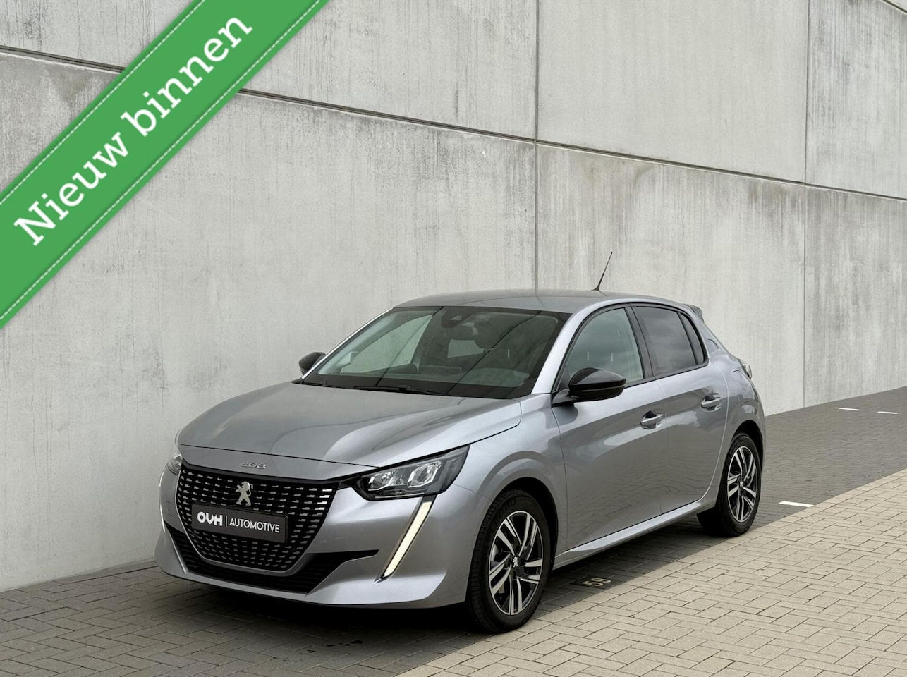 Peugeot 208 - 1.2 Allure | camera | CarPlay | 12 mnd garantie - AutoWereld.nl