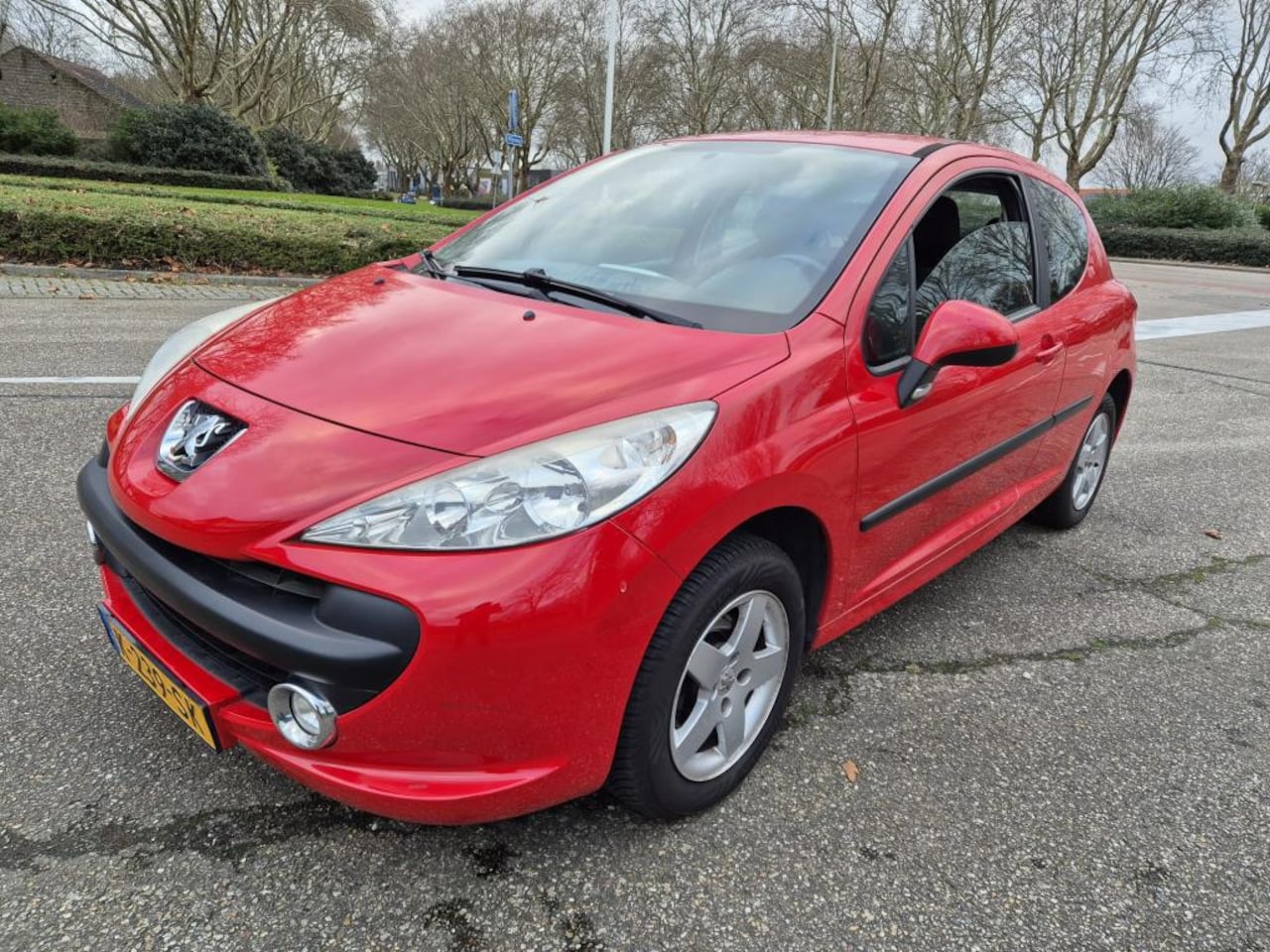 Peugeot 207 - 1.4 XR 1.4 XR, Stuurbekr,airco, 1 jaar apk!! - AutoWereld.nl