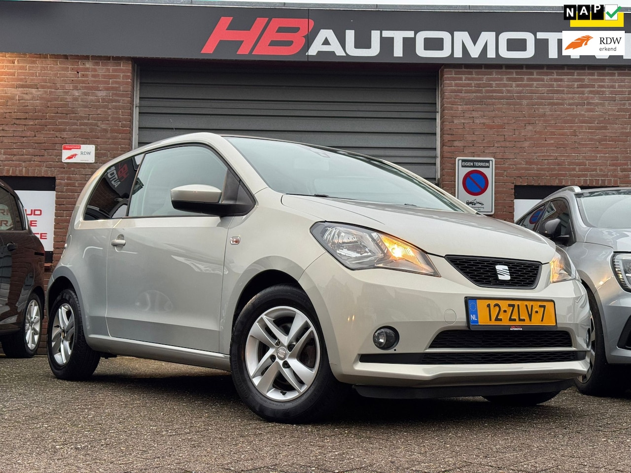 SEAT Mii - 1.0 Style Chic NAP/AIRCO/CRUISE/START-STOP/1STE EIG - AutoWereld.nl