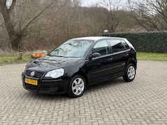 Volkswagen Polo - 1.2 Easyline BLUETOOTH I AIRCO I PRIMA AUTO I INRUILER