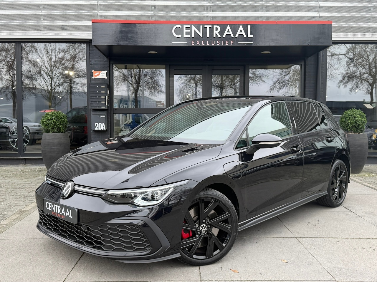 Volkswagen Golf - 1.4 eHybrid GTE 245PK|Leder|Memory|Carplay|ACC|Stoel-Koeling/verwarming|Keyless|Camera - AutoWereld.nl