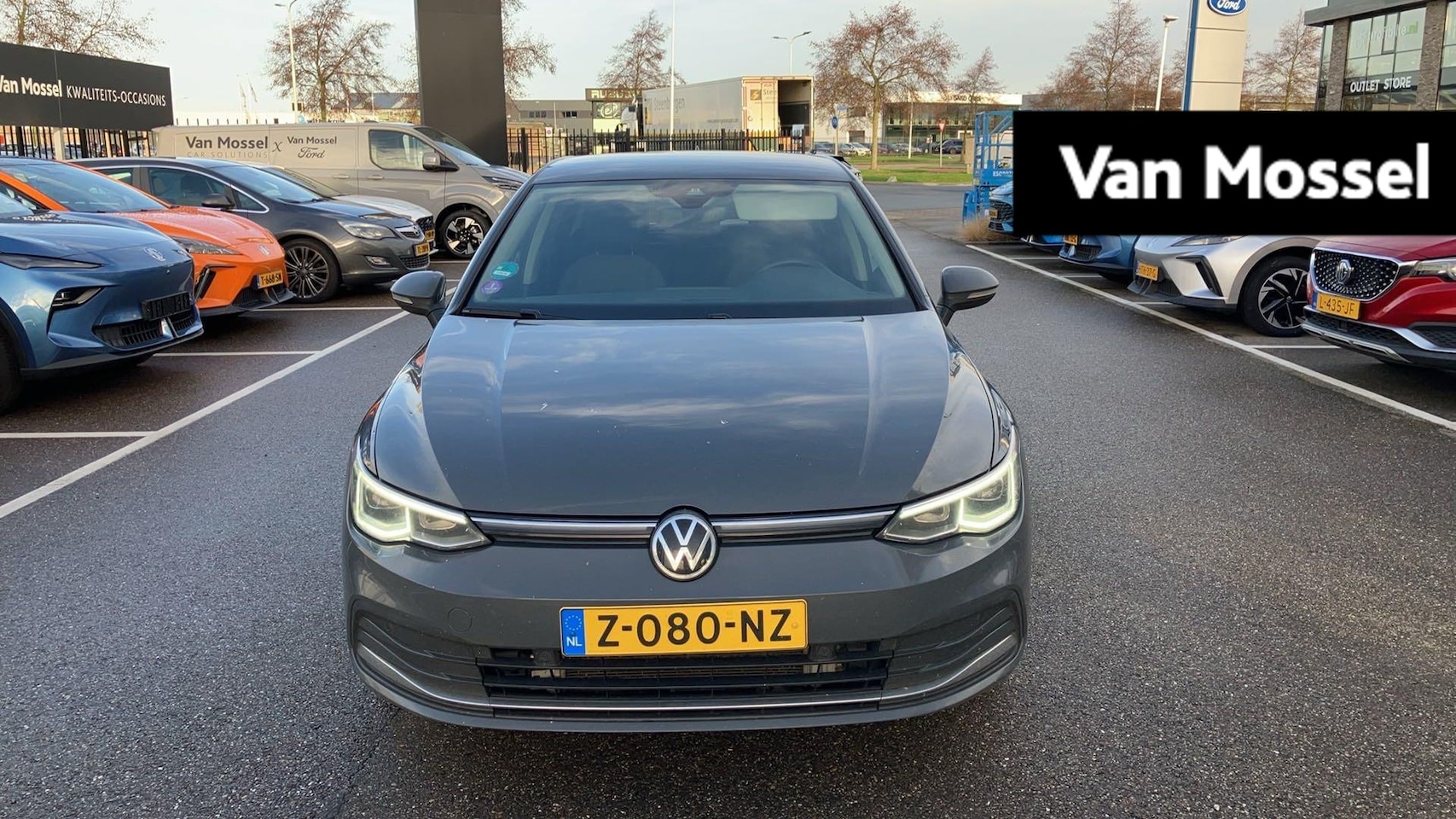 Volkswagen Golf - 1.4 eHybrid Style | 204 PK | Automaat | Ergo Comfort Stoelen (Massage) | Stoel en Stuurve - AutoWereld.nl