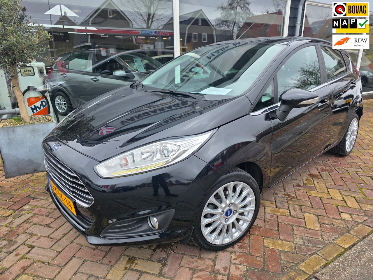 Ford Fiesta - 1.0 EcoBoost Titanium 1.0 EcoBoost Titanium,nwe distributie - AutoWereld.nl