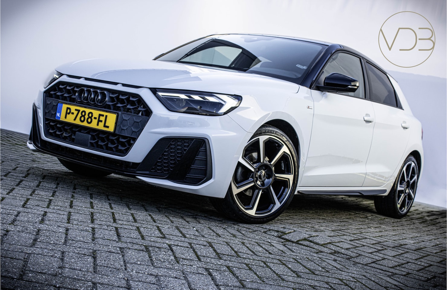 Audi A1 Sportback - 30 TFSI 116pk 3x S-Line edition one - AutoWereld.nl
