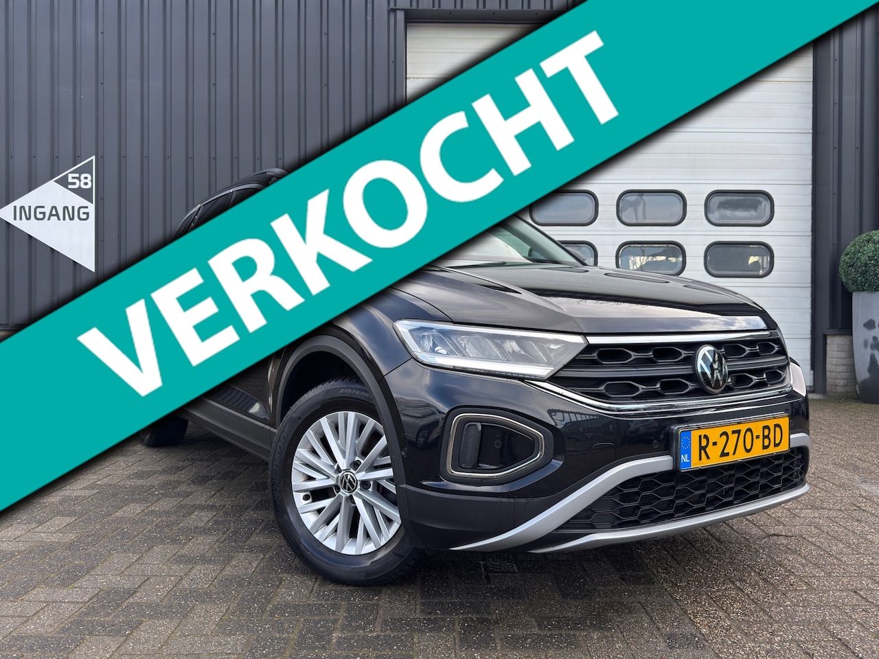 Volkswagen T-Roc - 1.0 TSI Life /camera/virtual cockpit/navi/apple carplay/1e eigenaar - AutoWereld.nl