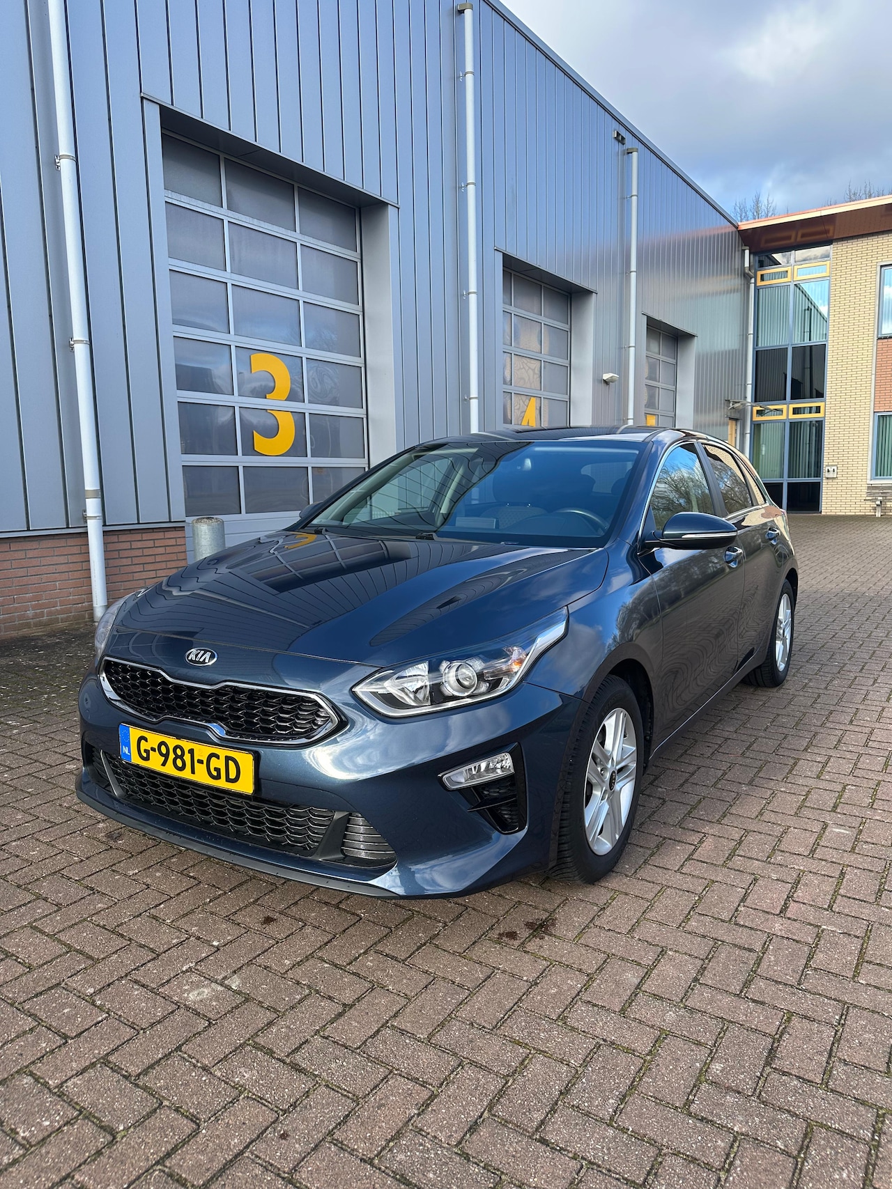 Kia Cee'd - 1.0 T-GDi DynamicLine - AutoWereld.nl