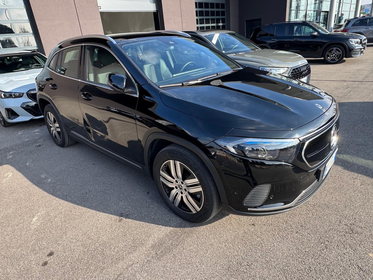 Mercedes-Benz EQA - 250 Sport 67 kWh Advanced  Pakket, Premium pakket, rij-assistentie pakket Wordt verwacht b - AutoWereld.nl