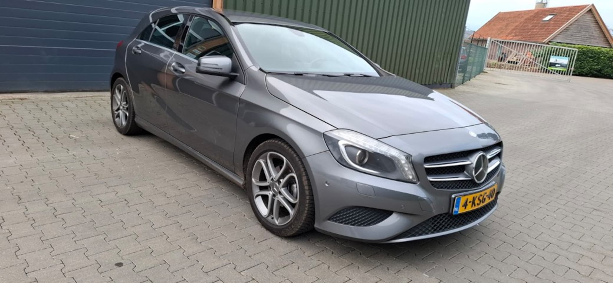 Mercedes-Benz A-klasse - 180 Edition Navigatie 4U3 - AutoWereld.nl