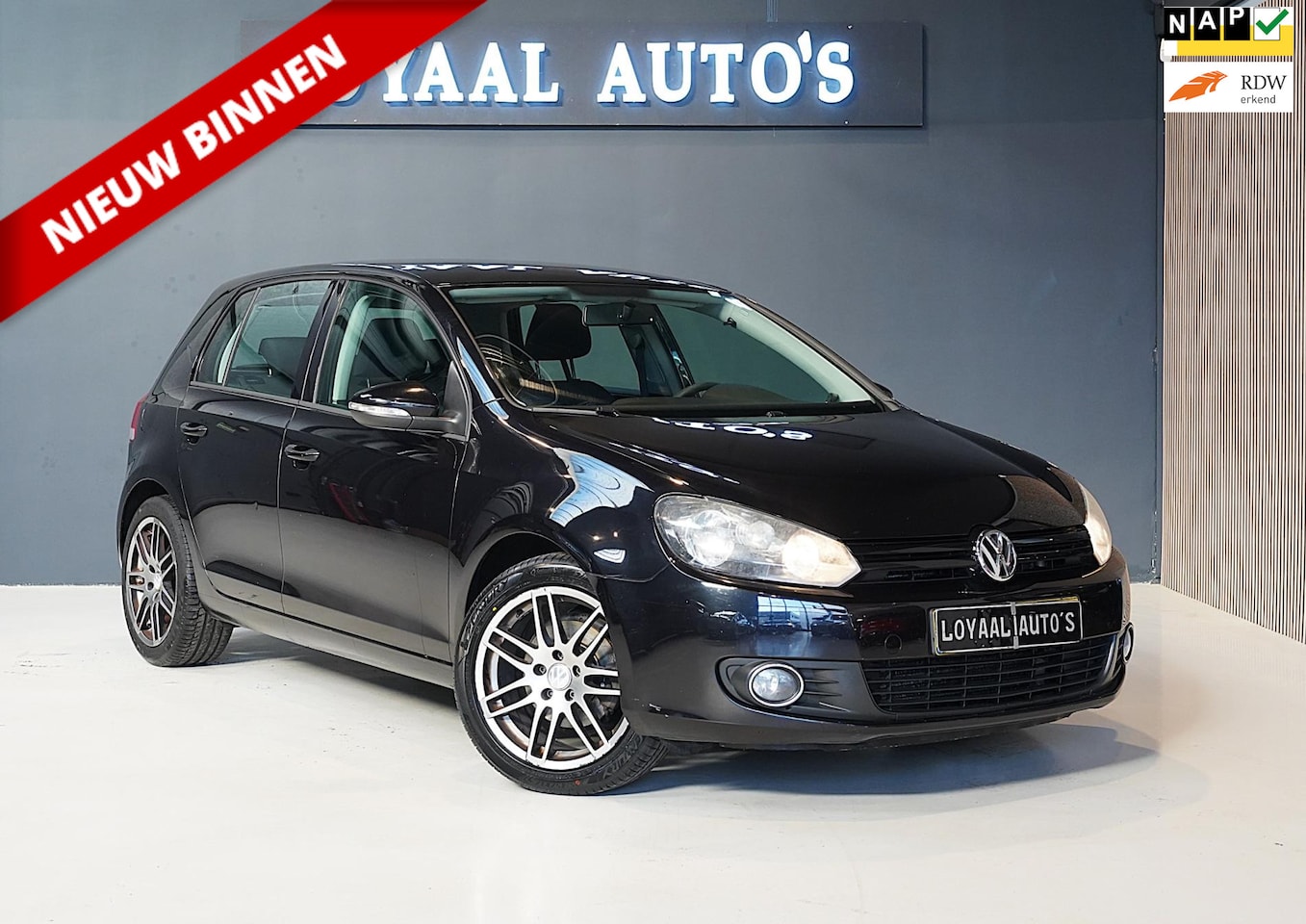 Volkswagen Golf - 1.2 TSI Trendline BlueMotion |1E EIG | AIRCO | CRUISE | NAVI | APK | NAP. - AutoWereld.nl