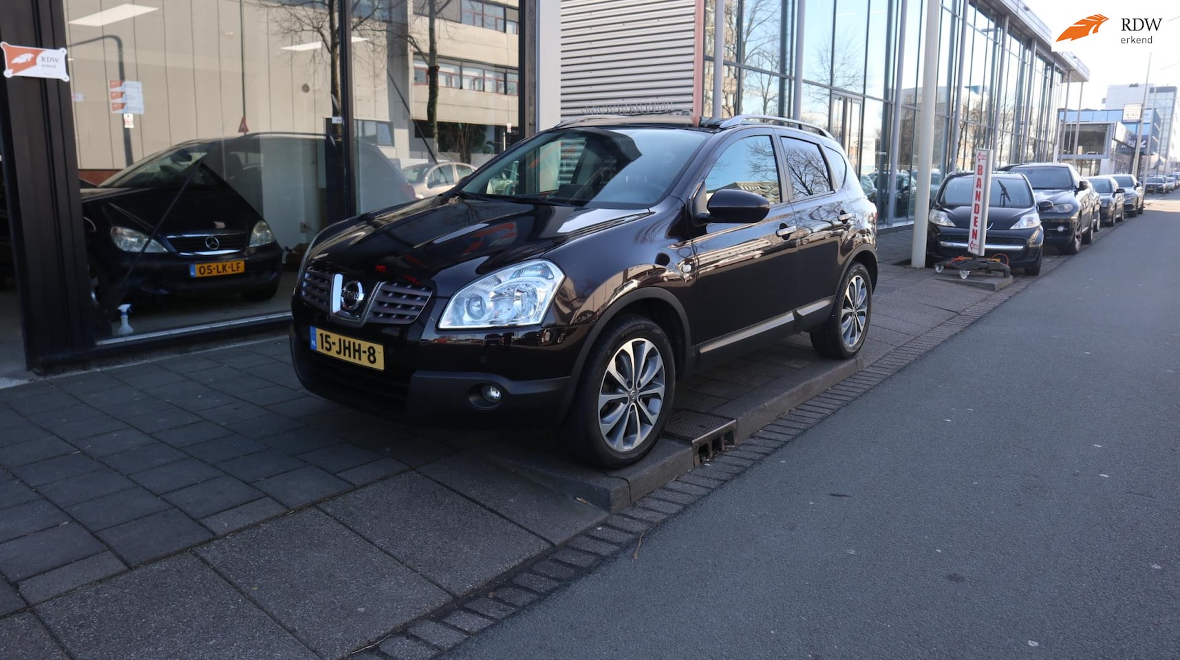 Nissan Qashqai - 2.0 Tekna PANORAMA DAK / TREKHAAK / NAVI - AutoWereld.nl