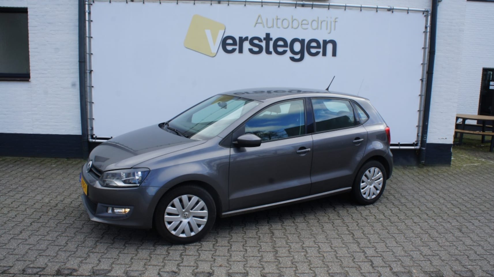 Volkswagen Polo - 1.4-16V Comfortline 1.4-16V Comfortline - AutoWereld.nl