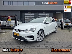 Volkswagen Golf - 1.5 TSI Highline Business R | AUTOMAAT | Met o.a. panoramadak, LED koplampen, cruise, navi