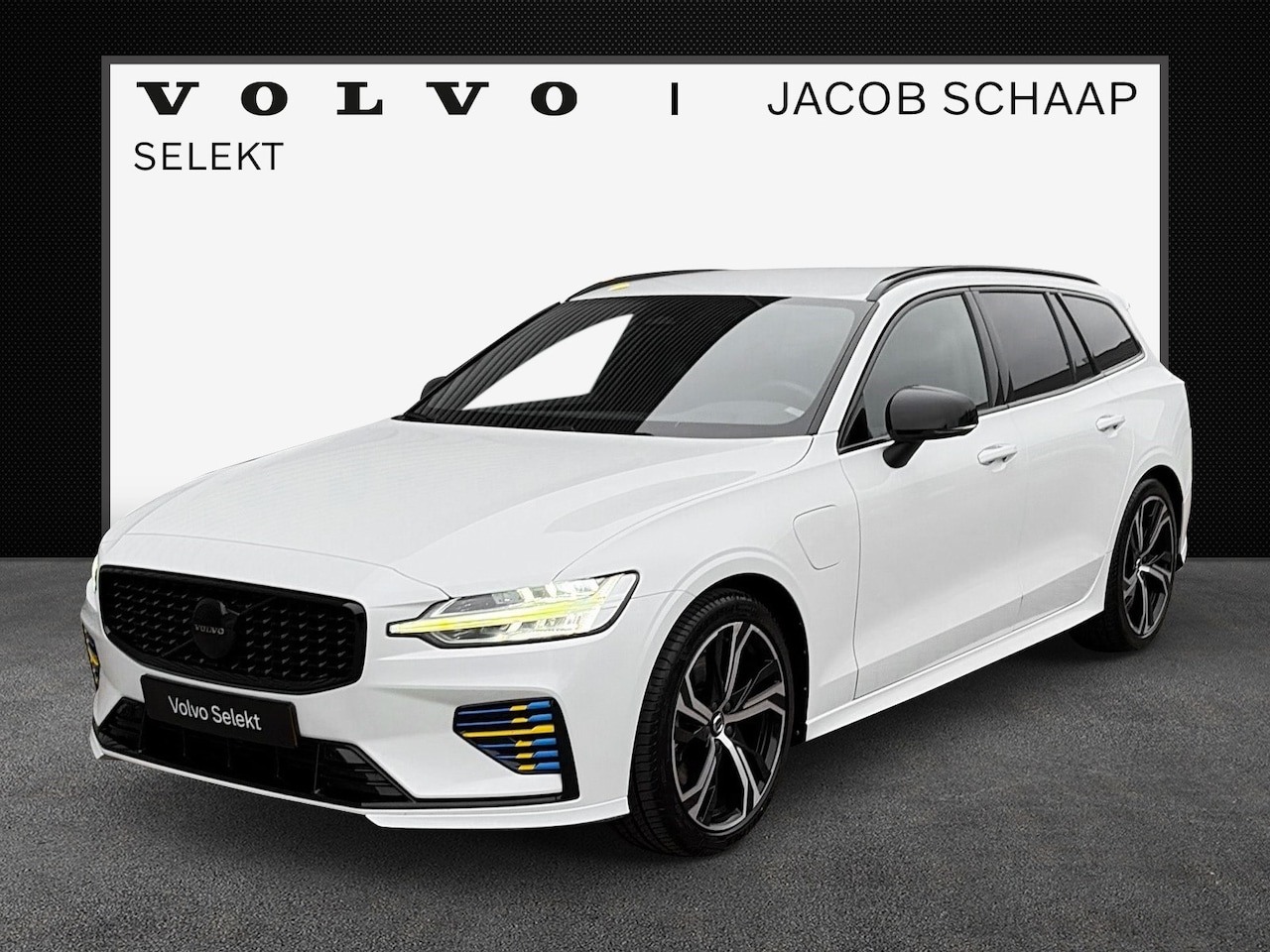Volvo V60 - T6 Plug-in hybrid AWD Plus Dark / I Love Sweden uitvoering / Exterieur Styling kit / 19" V - AutoWereld.nl