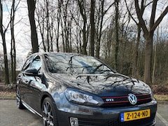 Volkswagen Golf - 2.0 GTI Edition 35