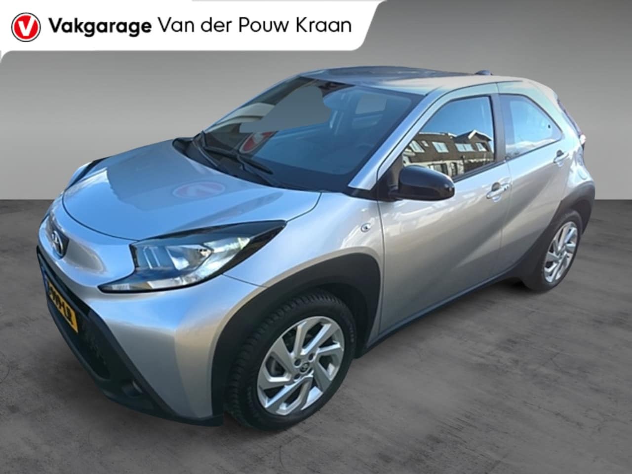 Toyota Aygo X - 1.0 VVT-i S Automaat Play / Carplay / Adaptive cruise - AutoWereld.nl