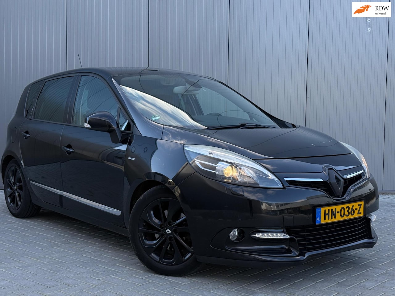 Renault Scénic - 1.5 dCi Bose Automaat - AutoWereld.nl