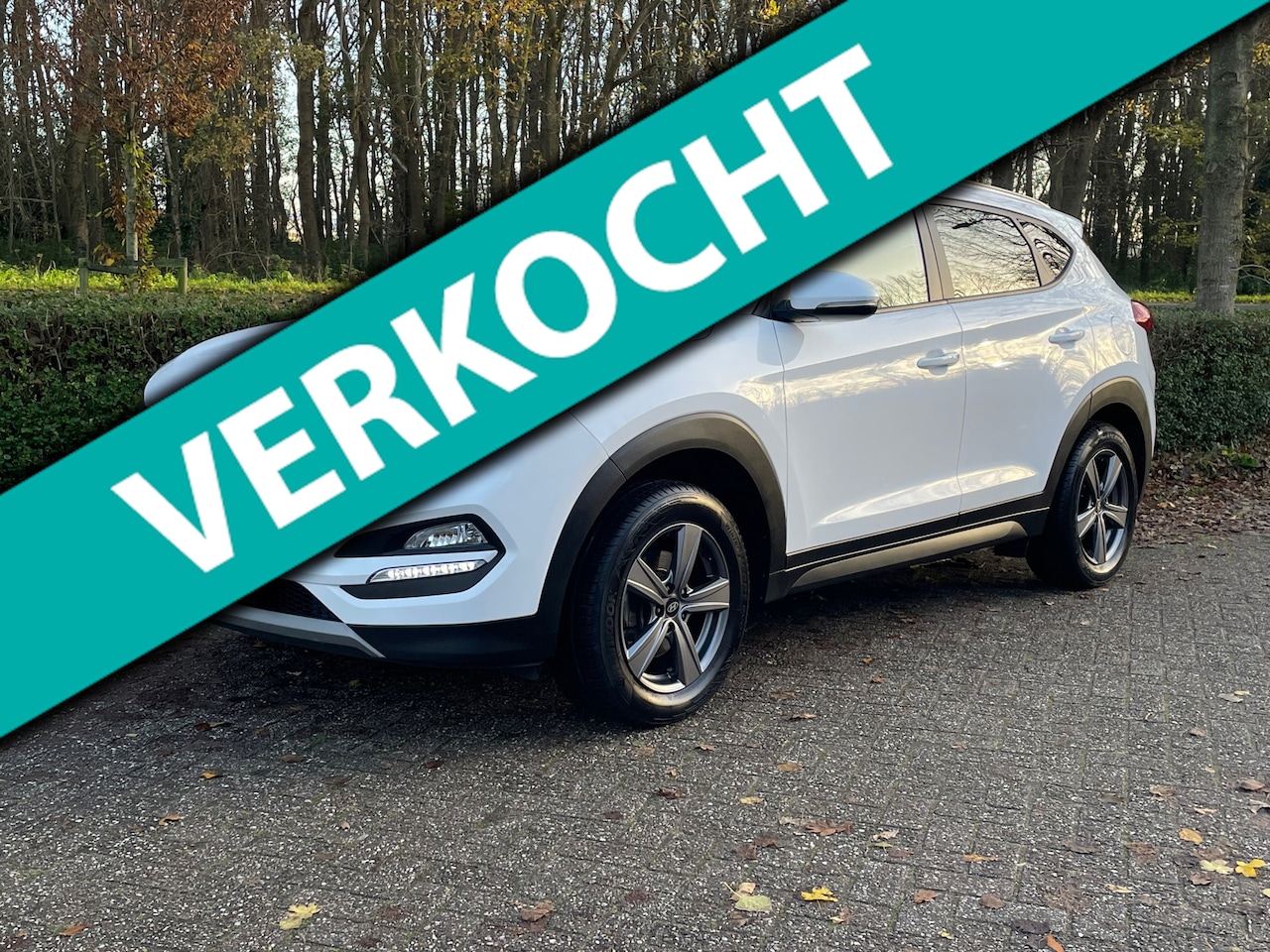 Hyundai Tucson - 1.6 GDi|Comfort|Clima|Leer|Navi|Camera|Garantie|Dealer ond. - AutoWereld.nl