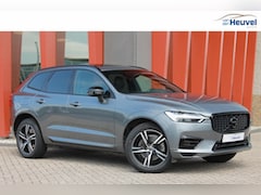 Volvo XC60 - T6 Recharge AWD R-Design | Stoelverwarming | Parkeercamera | Panoramadak | H/K | Glossy Bl