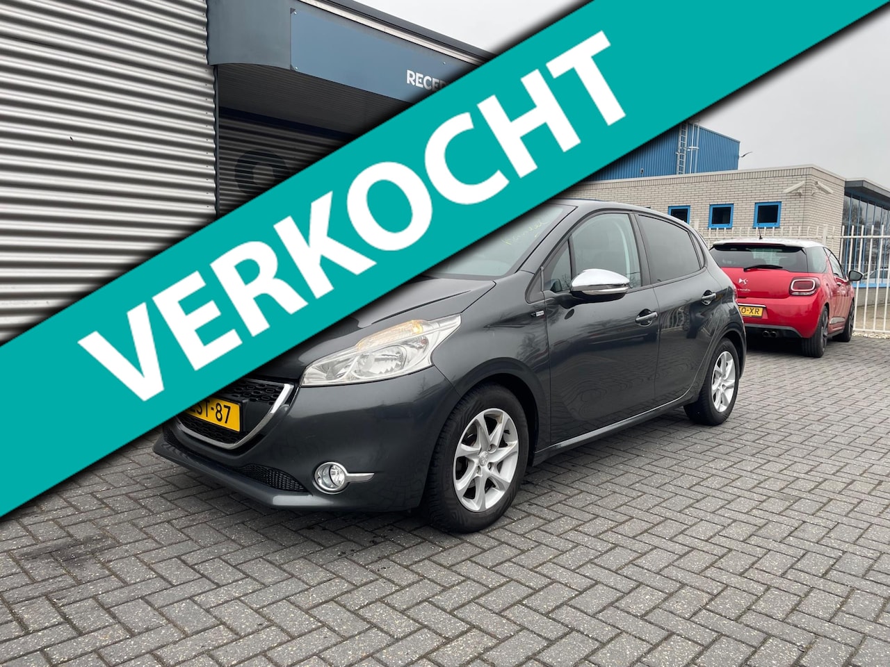Peugeot 208 - 1.2 PureTech Style Pack 1.2 PureTech Style Pack - AutoWereld.nl