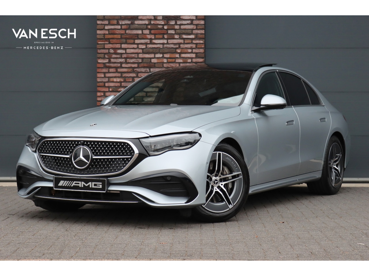 Mercedes-Benz E-klasse - 220 d AMG Line | Hyperscreen | Distronic | Memory | Burmester | HUD | 3D-Display | Panoram - AutoWereld.nl
