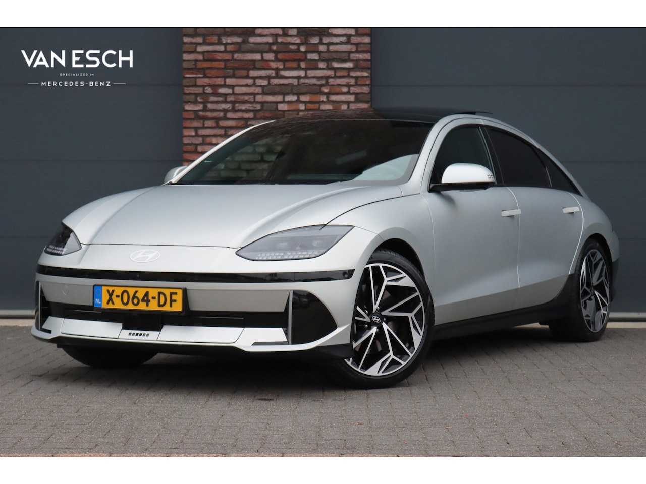 Hyundai IONIQ 6 - Lounge 77.4 kWh | Adaptieve Cruise Control | Panoramadak | BOSE | Memory | Stoelventilatie - AutoWereld.nl