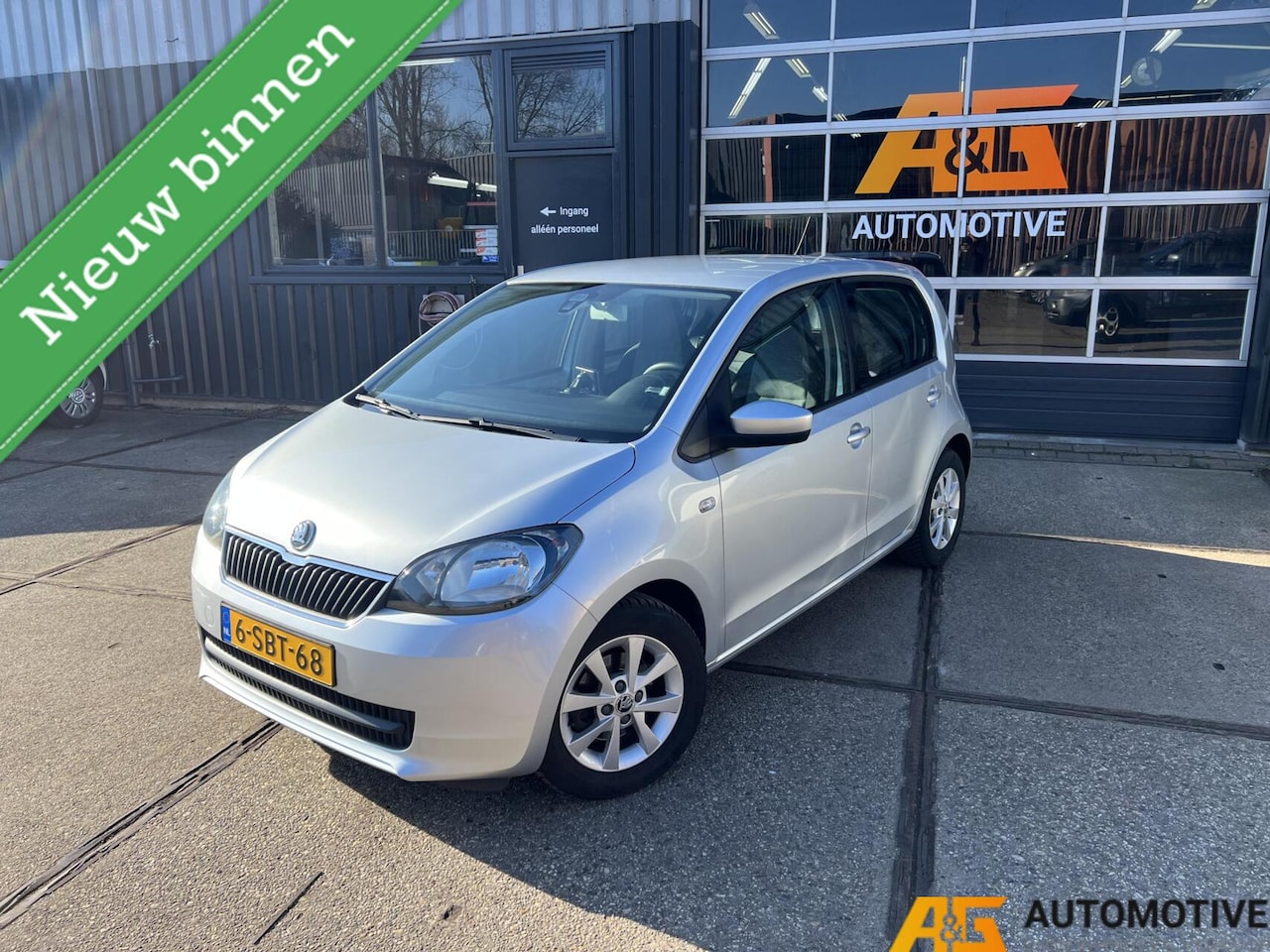 Skoda Citigo - 1.0 5DRS 2013 Grijs | Airco | Cruise | - AutoWereld.nl