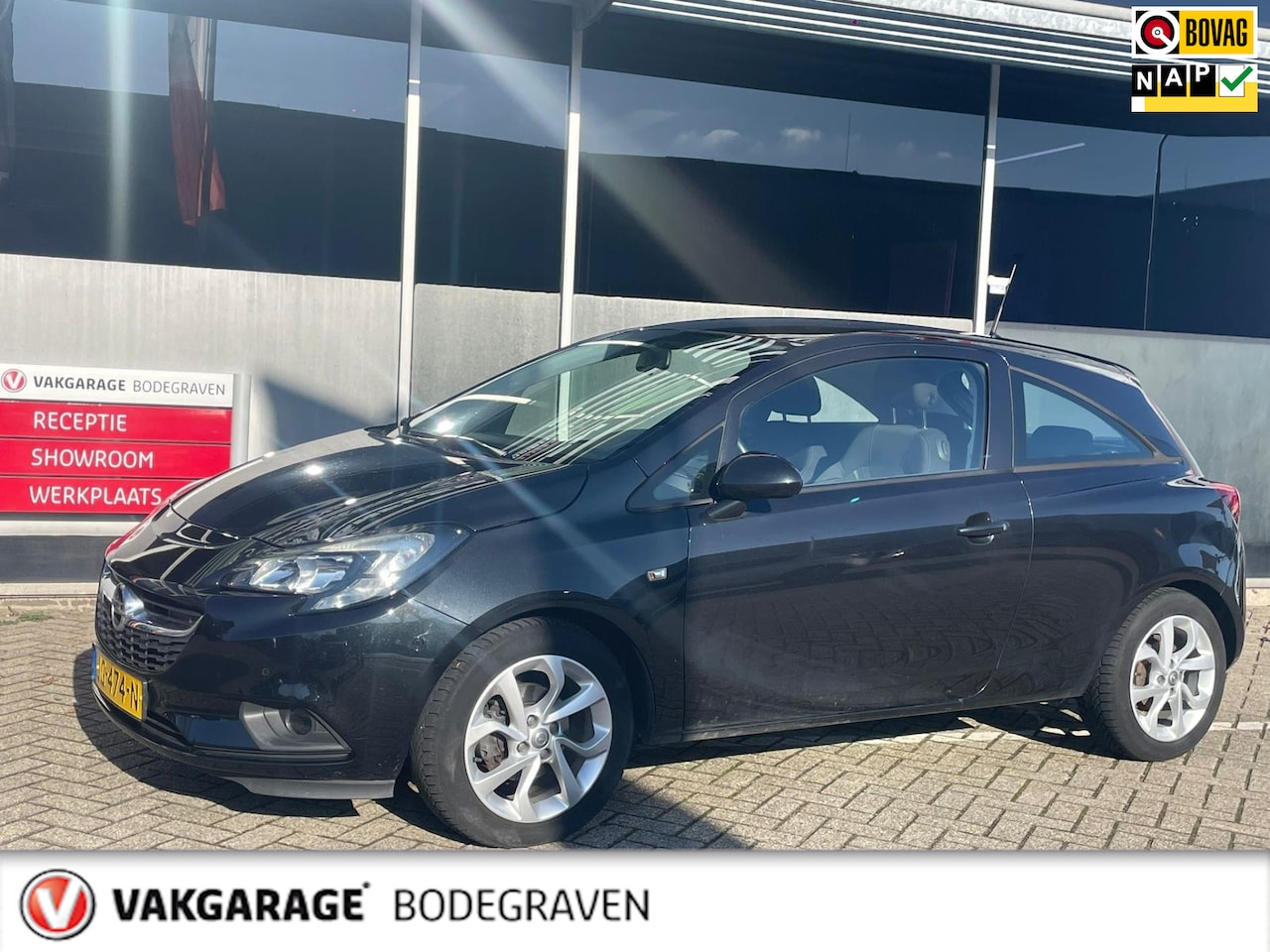 Opel Corsa - 1.4 Edition / AUTOMAAT / camera - AutoWereld.nl